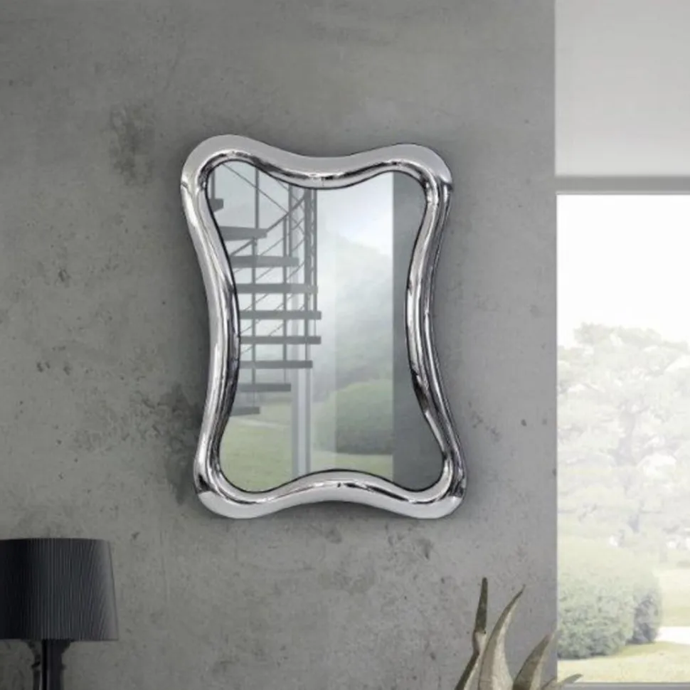 Specchiera sagomata Spot disponibile in 2 misure
