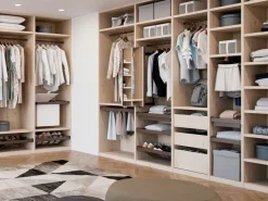 Specchio estraibile per interno armadio in Acciaio , Tecnoplastica e Vetro disponibile in 4 colori