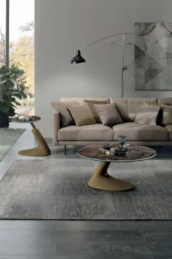 Tavolino da salotto Leaf disponibile in vari colori