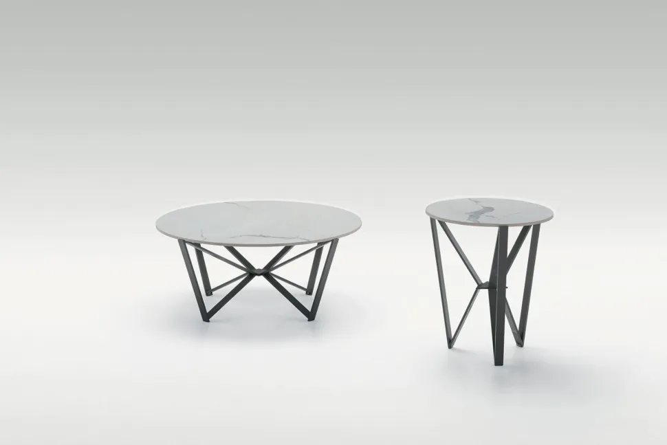 Tavolino da salotto Spider disponibile in vari colori