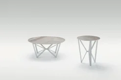 Tavolino da salotto Spider disponibile in vari colori