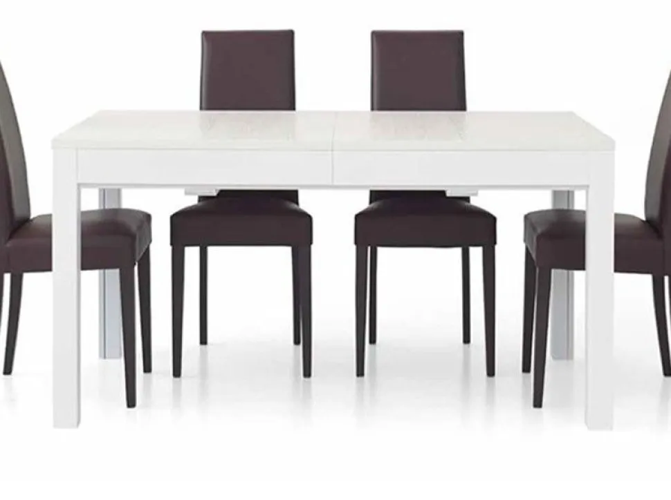 Tavolino in legno allungabile Oasi disponibile in 2 colori