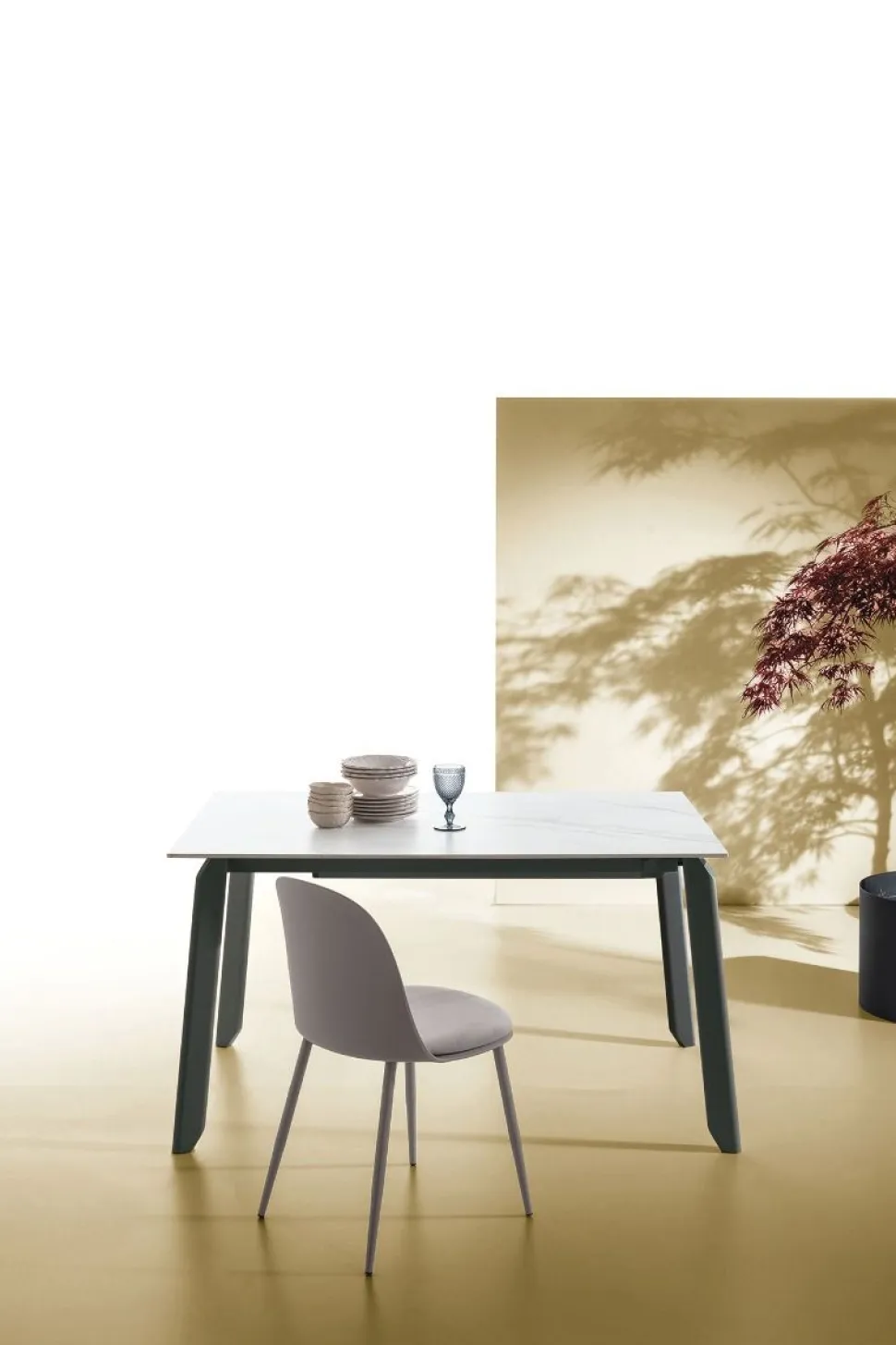 Tavolo allungabile con piano rettangolare in gres porcellanato Efesto disponibile in vari colori L 110