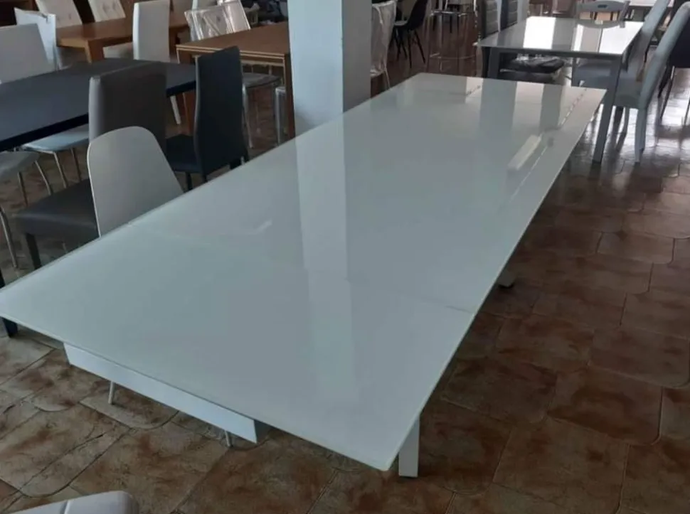 Tavolo allungabile Eco con piano in vetro Bianco