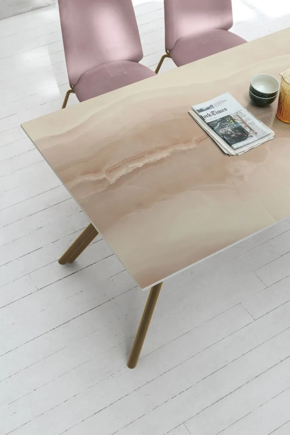 Tavolo allungabile Katana in laminato effetto legno disponibile in vari colori L 130