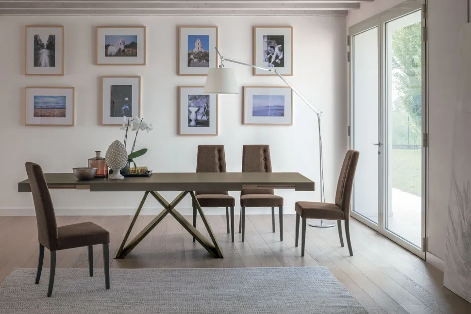 Tavolo allungabile rettangolare con piano in Laminato Sigma disponibile in 2 misure