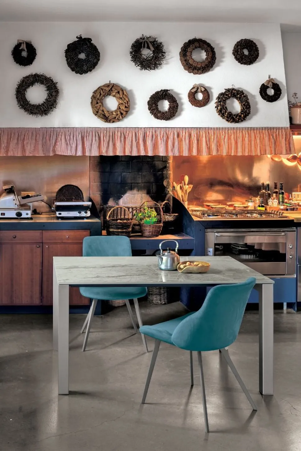 Tavolo allungabile rettangolare in gres porcellanato Enea disponibile in vari colori L 130