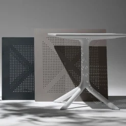 Tavolo Clipper disponibile in 2 misure