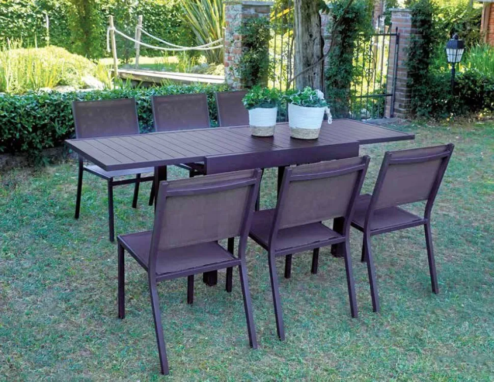 Tavolo da giardino allungabile Capannori disponibile in 3 colori