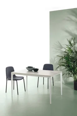 Tavolo fisso Mercury disponibile in 3 misure e vari colori